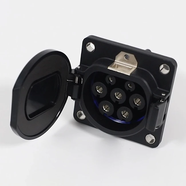 

Wholesale 250V 10A 1Phase ev vehicle charger socket GBT AC EV Charging Socket for charging plug