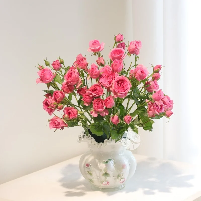 

French retro white painted thickened glass vase