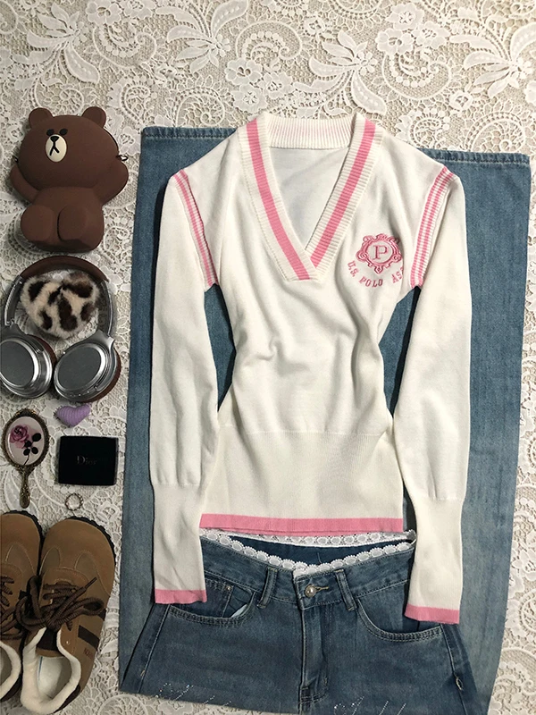 

Женский вязаный свитер с V-образным вырезом и утягивающим эффектом на талии, бежевый, для ранней весны, антивозрастной, в студенческом стиле, вязаный топ