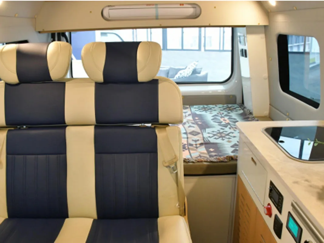 Factory Cheap Travel Trailer Rv Camper Motor Homes for Urban/Family Camping 2.0t Diesel Camping Caravan Rv Van