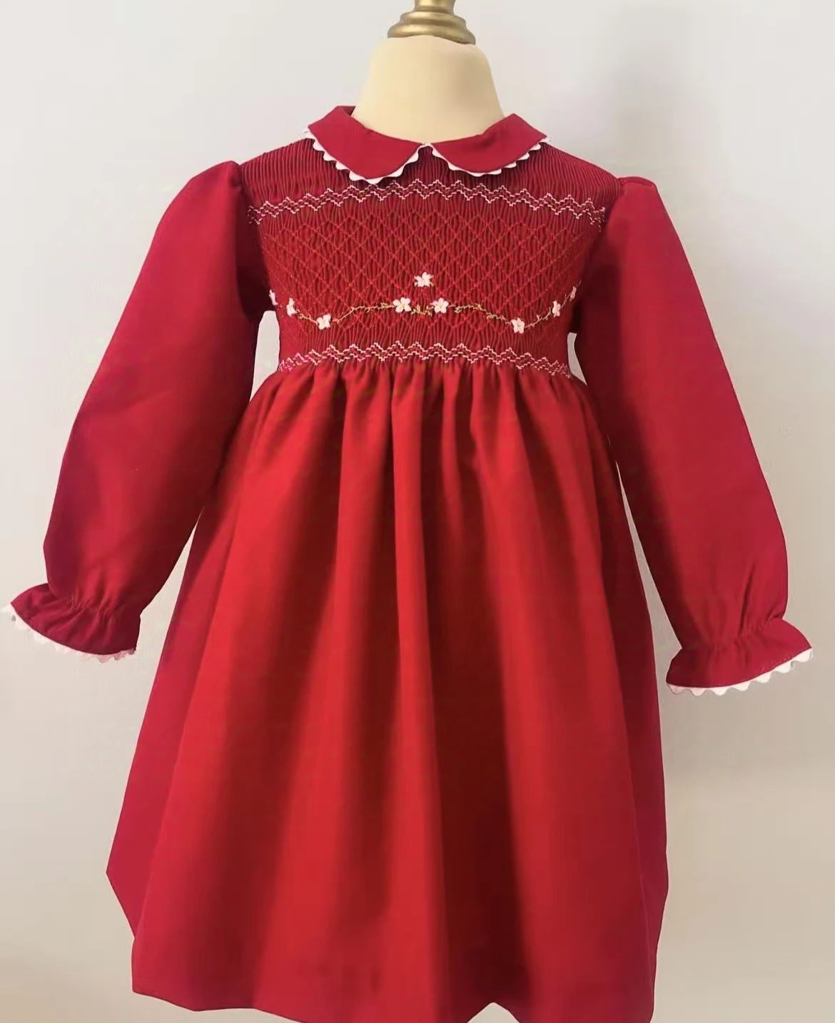 

0-12Y Baby Girl Handmade Embroidery Smocking Vintage Princess Red Dress for Birthday Photography Holiday Eid Christmas A310