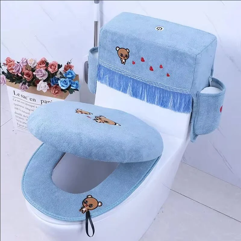 

Всесезонный универсальный липкий чехол для унитаза в мультяшном стиле, бытовой пыленепроницаемый набор из 3 предметов для туалета, ванной комнаты