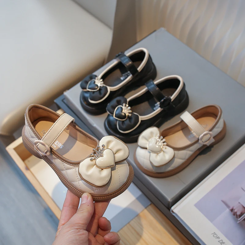 

Girls' Princess Shoes 2025 New Step Learning Soft Bottom Breathable Children's Fashion Versatile Baby Shoes Casual