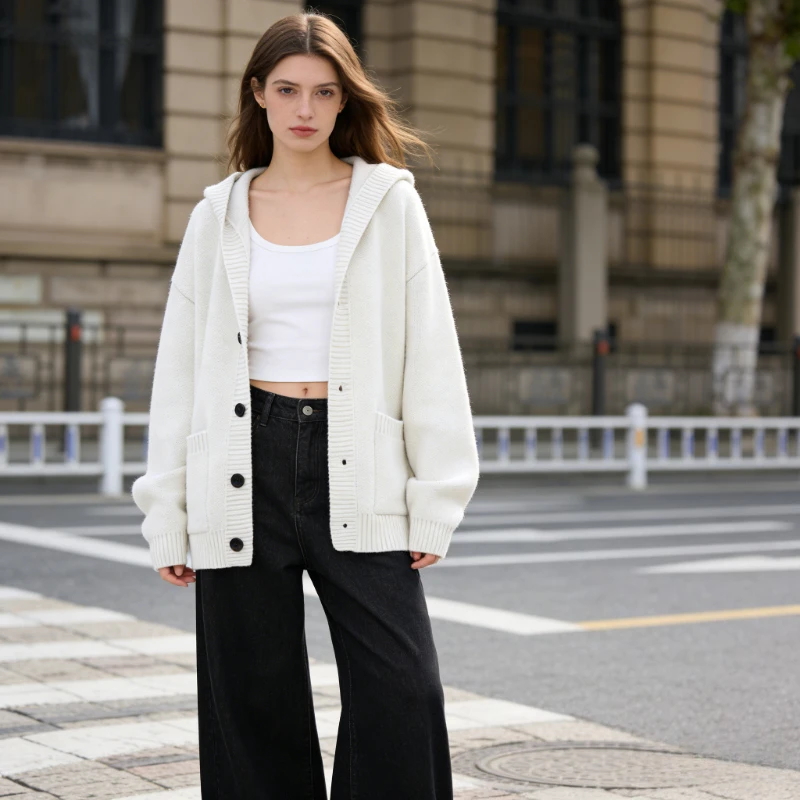 

A Simple, Comfortable and Casual Hooded Cardigan Sweater with Loose Buttons A Front Knitted Coat for Men, A New Warm Winter Coat