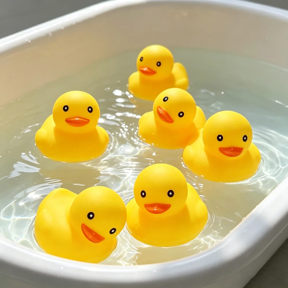 Cute Small Yellow Duck Baby Bath Toys Squeeze Rubber BB Bathing Water Fun Toy Race Classic Squeaky Kids Toys