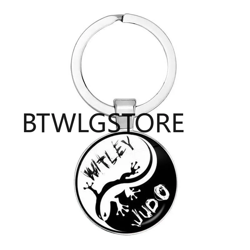 Novelty and Fashion Love Judo Karate Keychain Wholesale Manufacturer Direct Sales