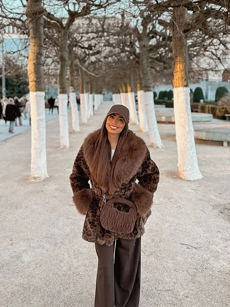 Abrigo de piel sintética con cordones y solapa de leopardo para mujer, moda de felpa con cuello en V, chaquetas holgadas y cálidas de manga larga para ir al trabajo en la calle, prendas de vestir para invierno