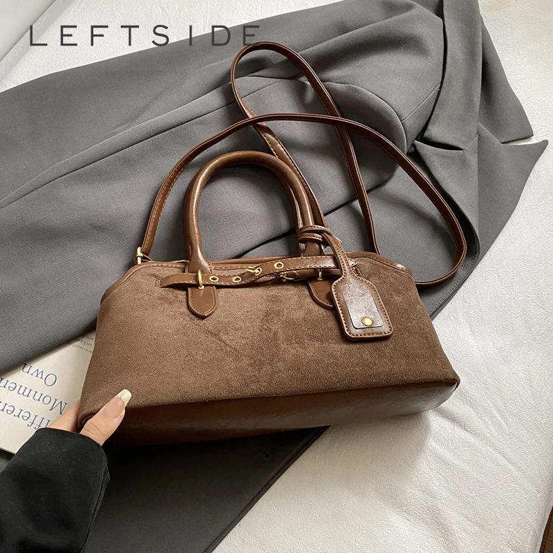 

Левая сторона, женская замшевая сумка на плечо из искусственной кожи, зима 2025 года, ретро-сумка с короткой ручкой, роскошные дизайнерские новые трендовые сумки и кошельки