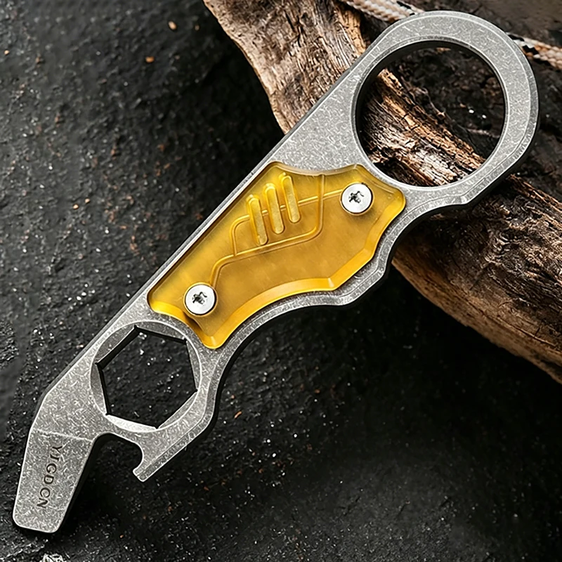 

Titanium Alloy PEI Handle EDC Crowbar, Multifunctional Outdoor Survival Equipment, Portable Camping Bottle Opener Wrench