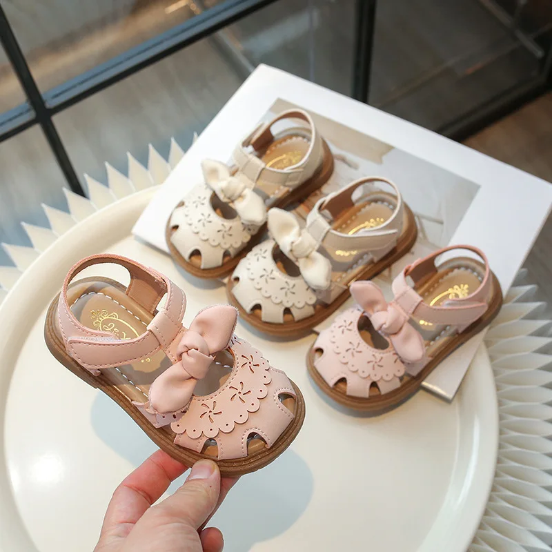 

Baby Sandals Soft Soled Princess Shoes for Girls 2024 Summer New Little Girl Baotou Shoes