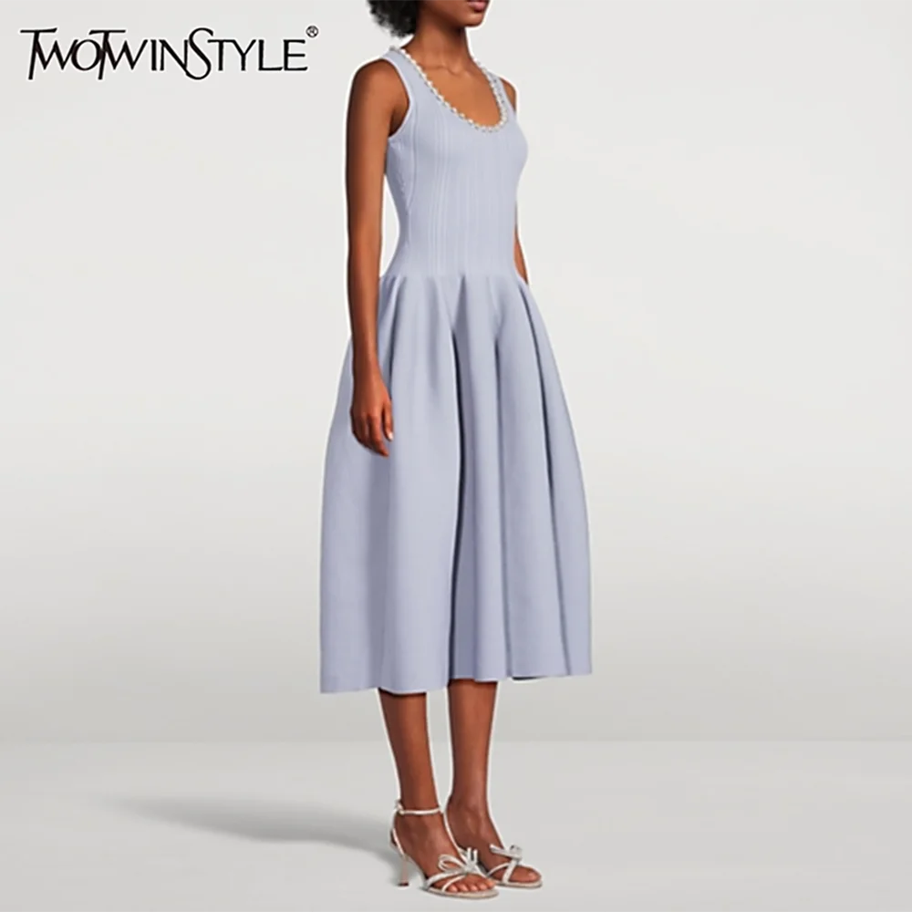 

TWOTWINSTYLE однотонные утягивающие элегантные платья из бисера для женщин с круглым вырезом без рукавов в стиле пэчворк со складками женская одежда