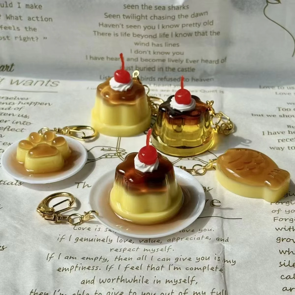 بودنغ وجبة خفيفة المفاتيح المشروبات الباردة للنساء حقيبة صغيرة بودنغ قلادة اكسسوارات الكرز بودنغ لطيف الكراميل مفتاح سلسلة ديكور #1