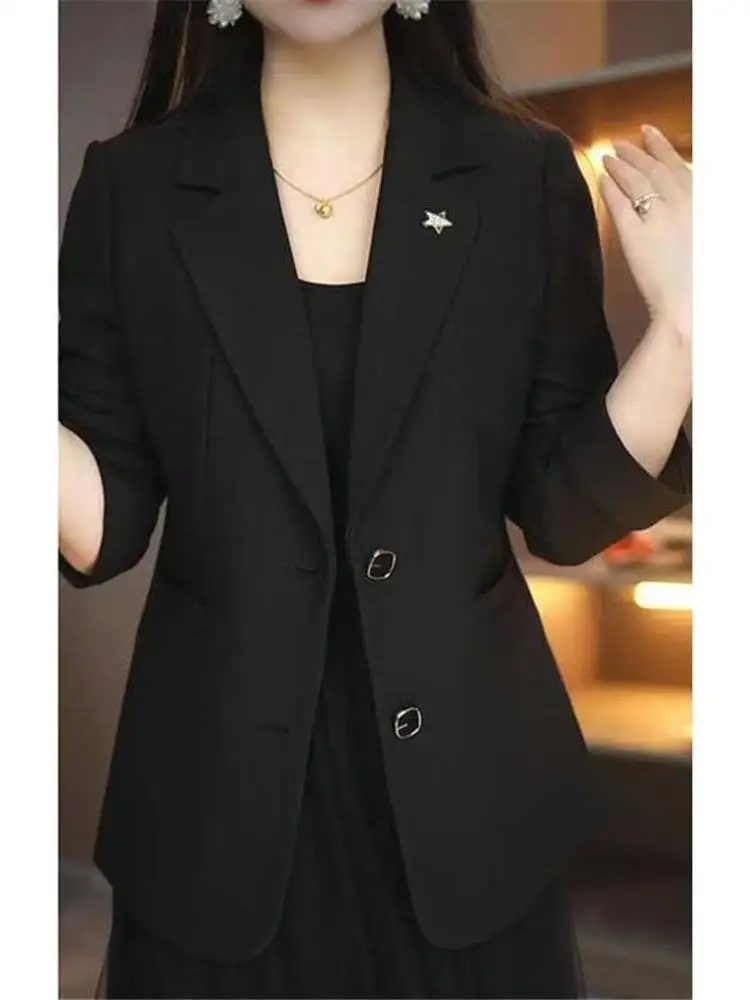 بدلة نسائية من Ele Bla Jaet Faionable للتخسيس عالي الجودة لربيع 2025 Cleanfit Sle Long Sve ملابس مكتبية