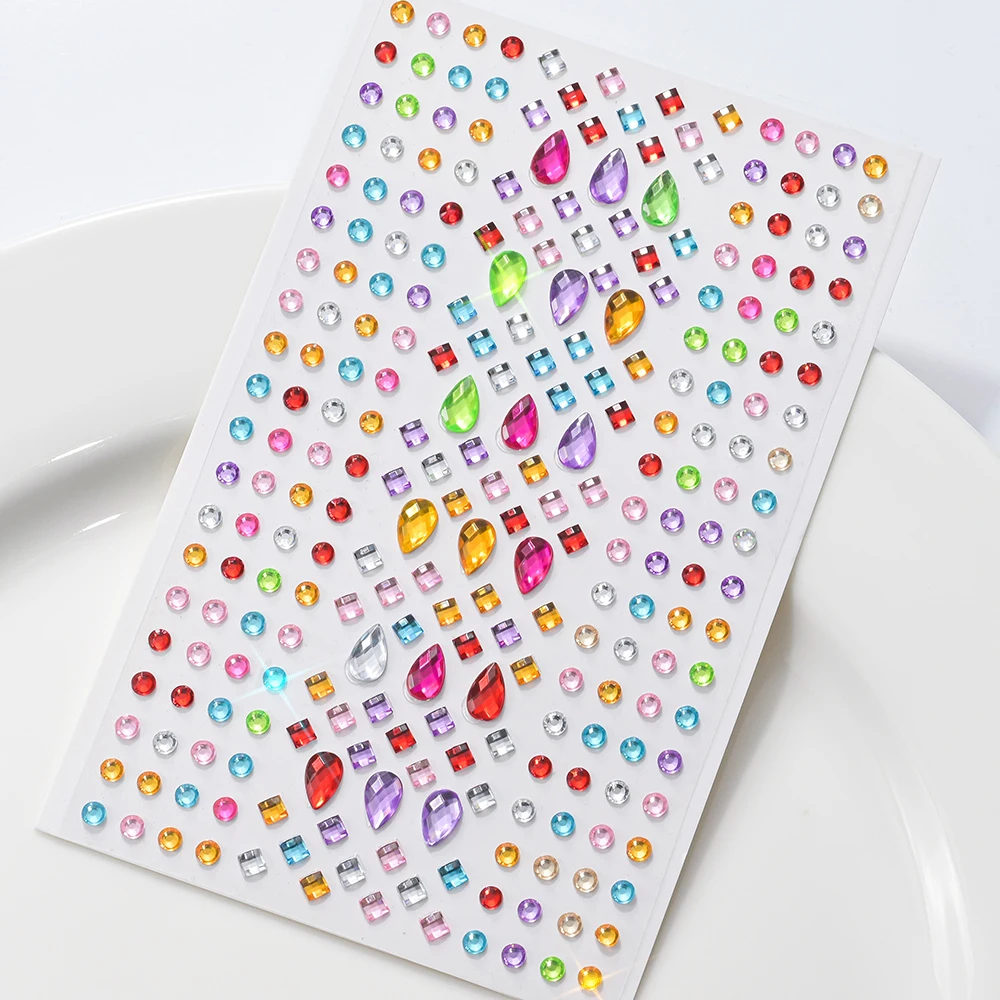 1 Stücke 3D Schillernde Liebe-Herz Gesicht Edelsteine Selbstklebende Aufkleber Sparkle Diamant Temporäre Tattoos für Kind Gril Auge Körper Make-Up