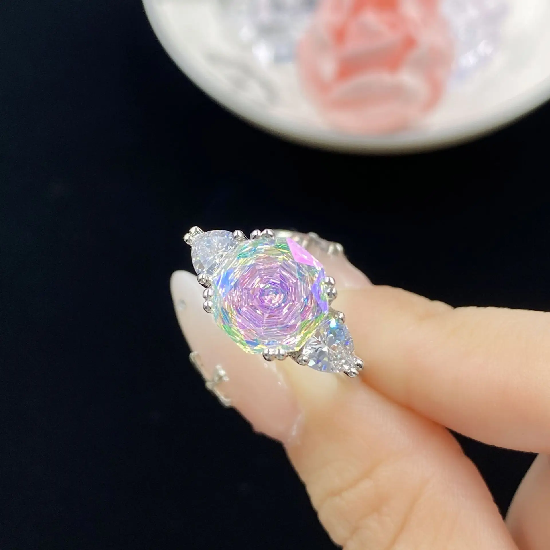 Trend Women Engagement Ring Bottom Millennium Rose Cutting Colorful Octagonal Zircon Luxury Open Rings Silver Color Jewelry