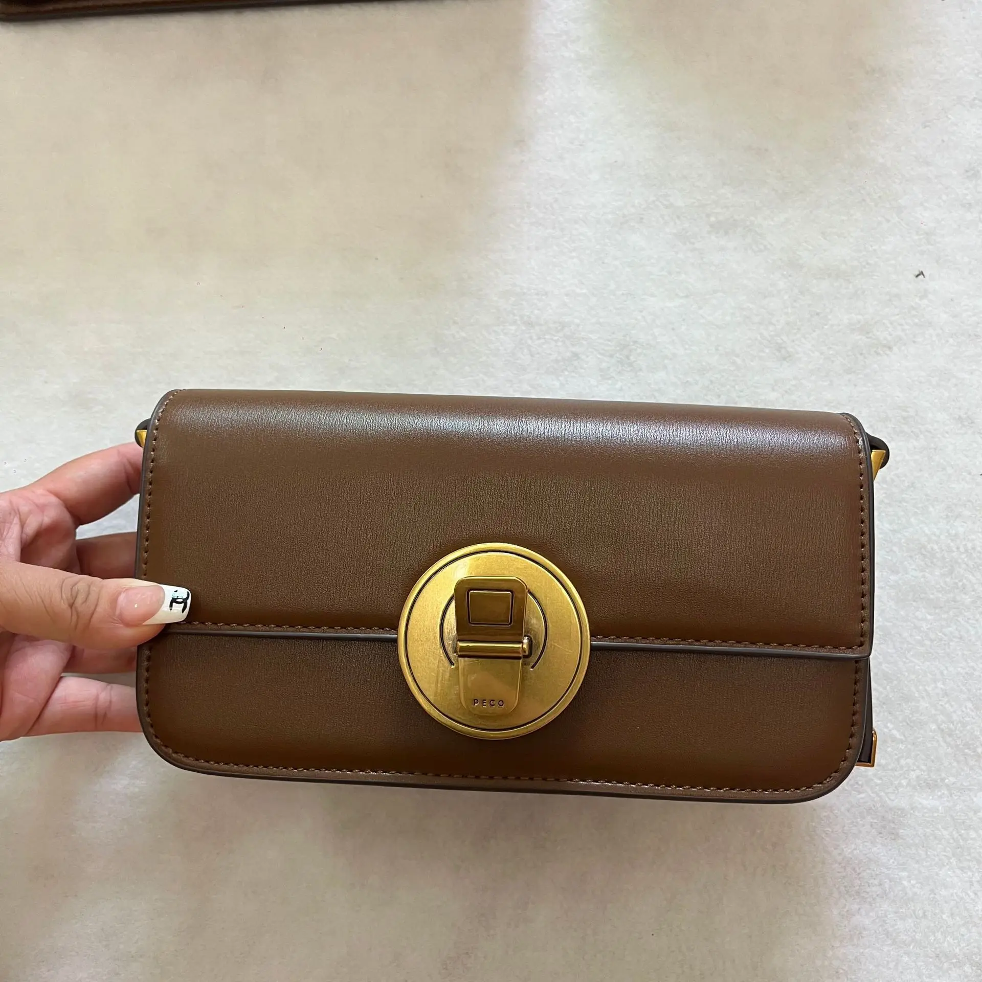 

PECO Genuine Leather Women's Bag Baguette Niche Design Tofu Bag Single Shoulder Crossbody Women's Bag