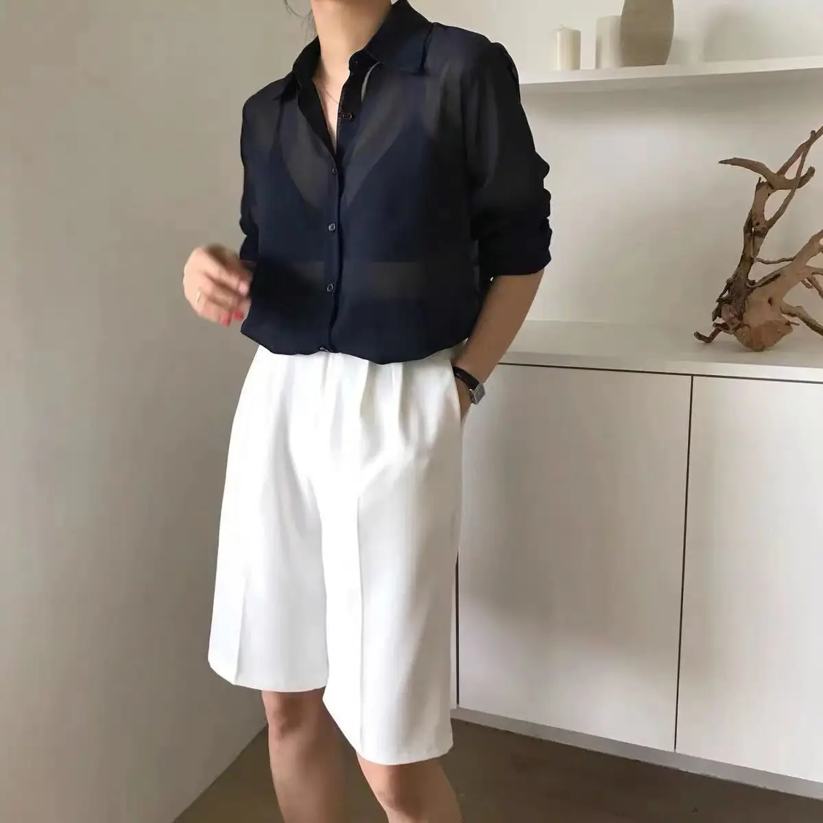 

Женская черно-белая защита от солнца, тонкая шифоновая прозрачная верхняя одежда из ледяного шелка, кардиган, летний топ, повседневная одежда