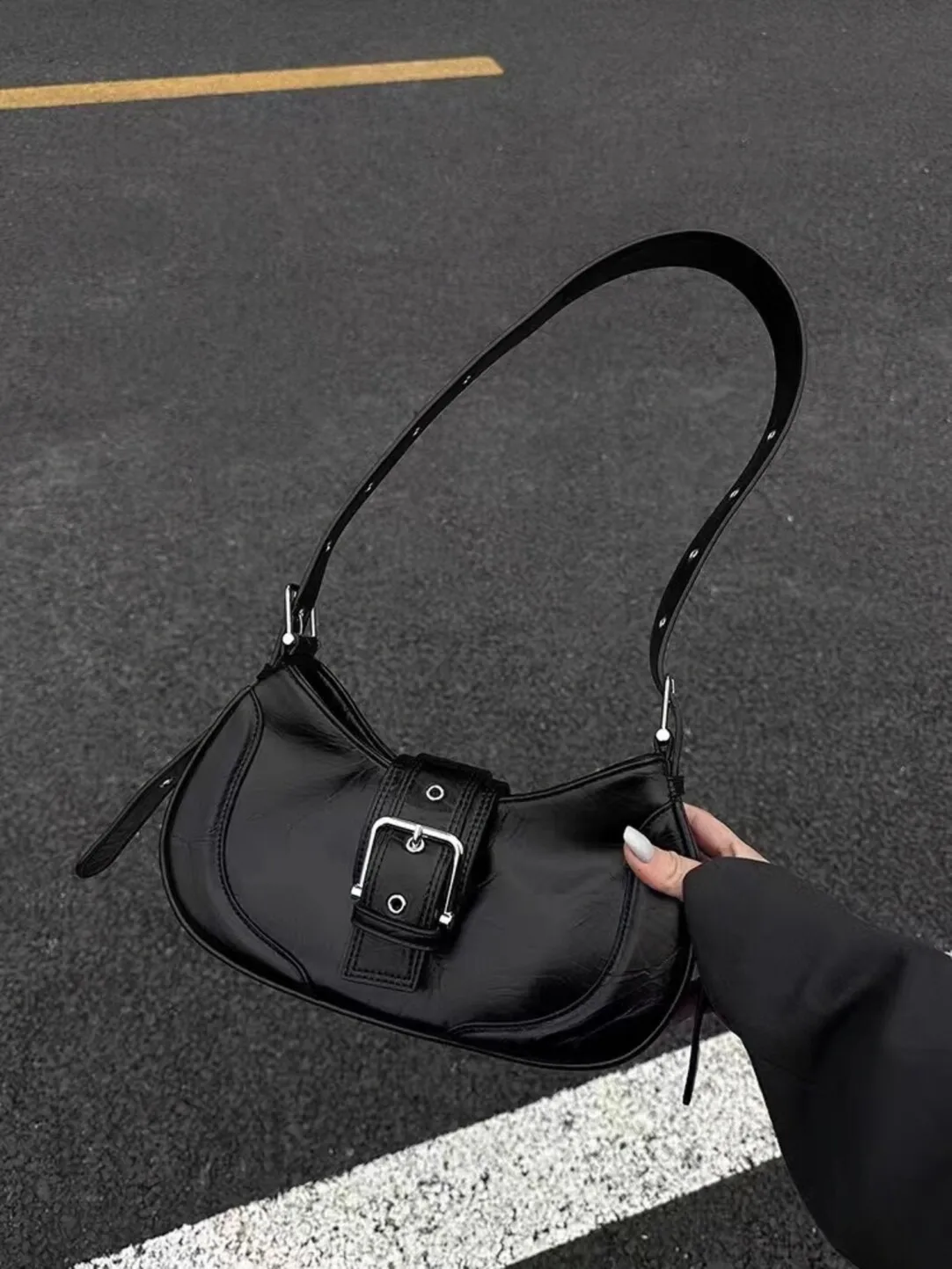 

Korean Sle Casual Chic Breadsti Bag Women's oulder Handbag Commuter Crossbody Bag Vintage Versatile Ins Inspired