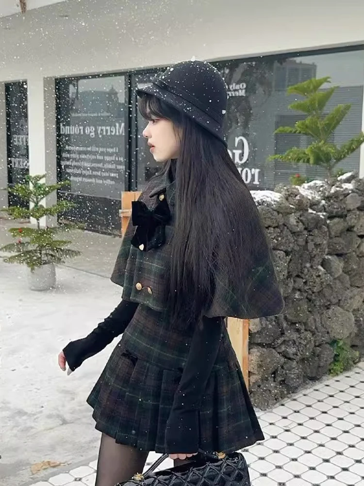 Setelan Rok dan Mantel Wol Korea Briti College untuk Wanita, Model Plaid Baru Musim Dingin, Rok Panjang dengan Kancing Bulat