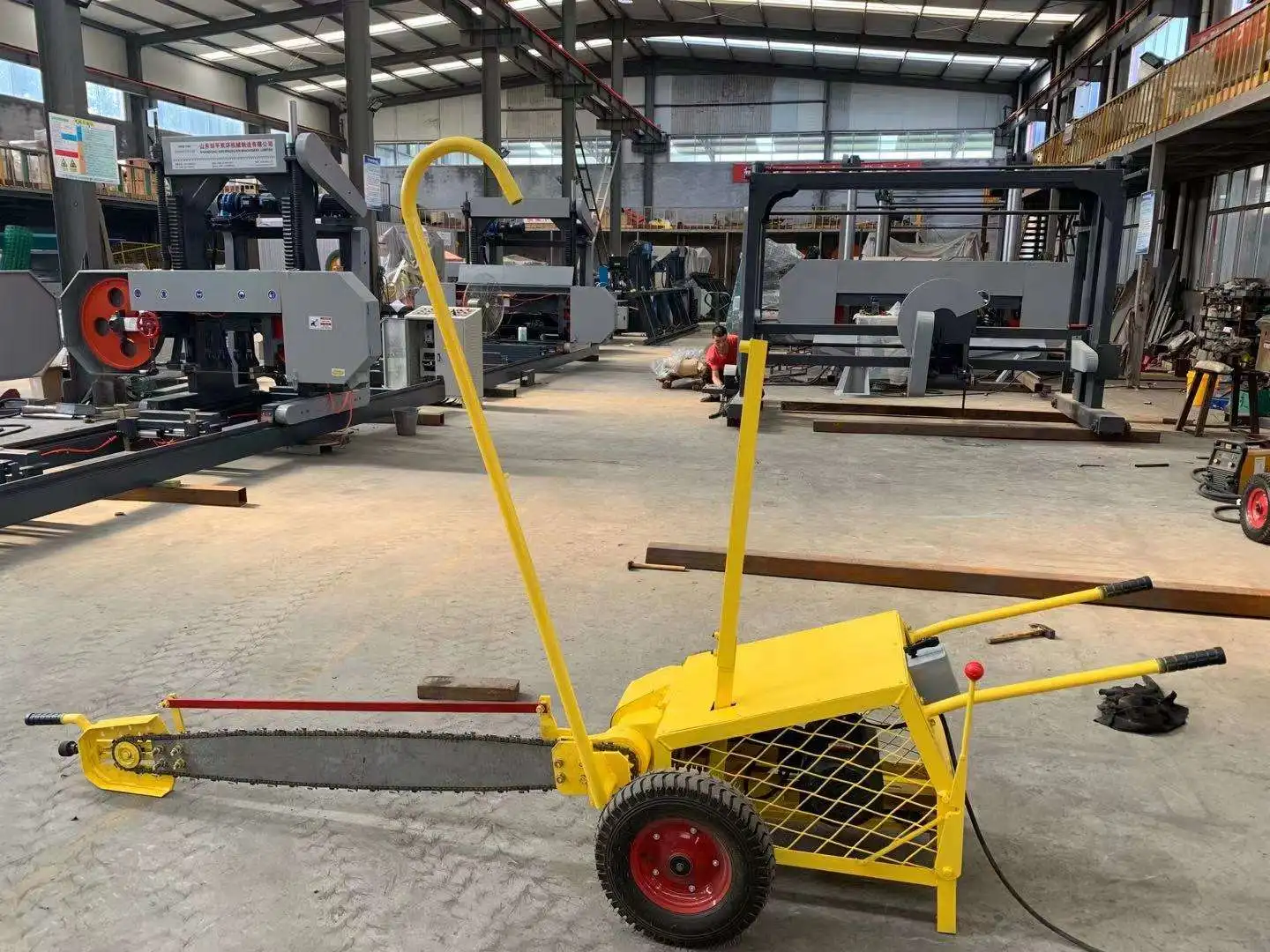 Big Log Sawmill Electric Chainsaw Portable Wood Slasher Timber Cutting Machine Farm Estates Forest Wood Saw Machine