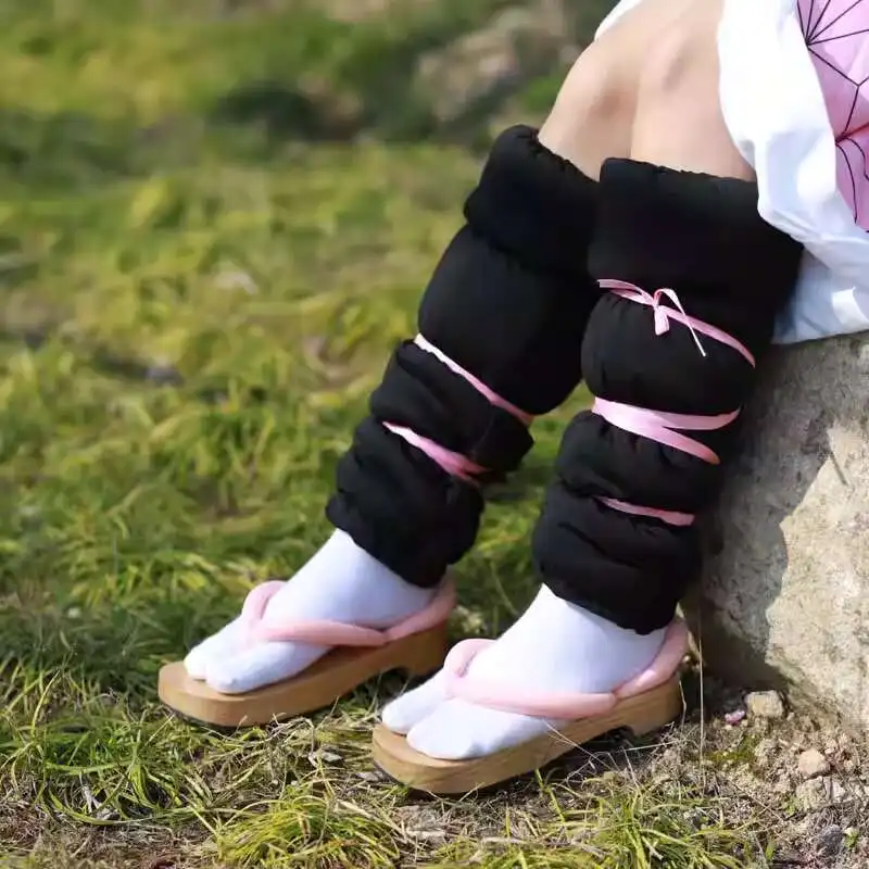 コスプレ木製下駄ビーチサンダルサンダル女性デーモンスレイヤー禰豆子善逸冴夕湯浅