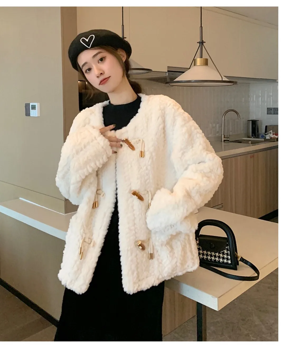 Casacos de jaqueta de pele sintética para meninas, casacos femininos com zíper, ajuste fino, personalidade feminina diária, moda com letras, borlas, mão