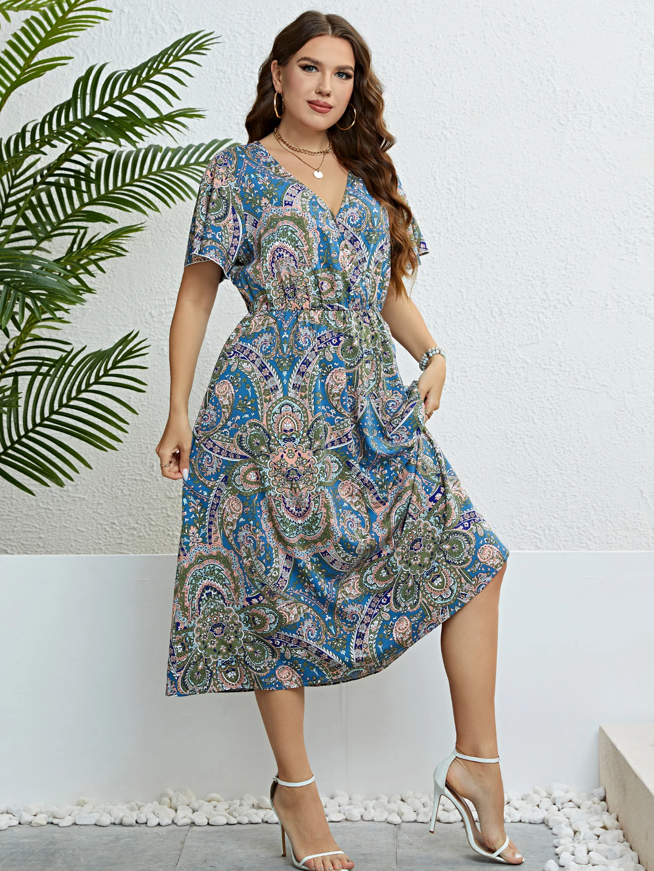 Casual Elegant Vintage Bohemian Style V-Neck Women Plus Size Clothing Summer Short Sleeve Paisley Printed A-Line Long Dresses