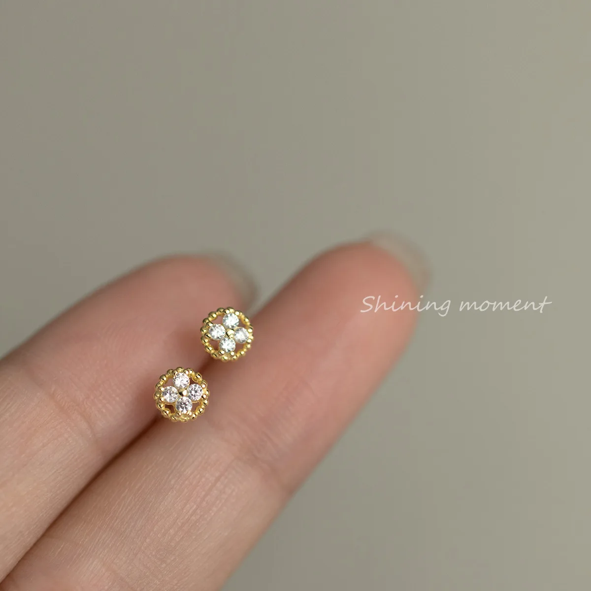 

Silver 925 Earrings For Women Flower 925 Silver Earrings For Girls Fashion Daily Stud Earrings For Women Round Zircon