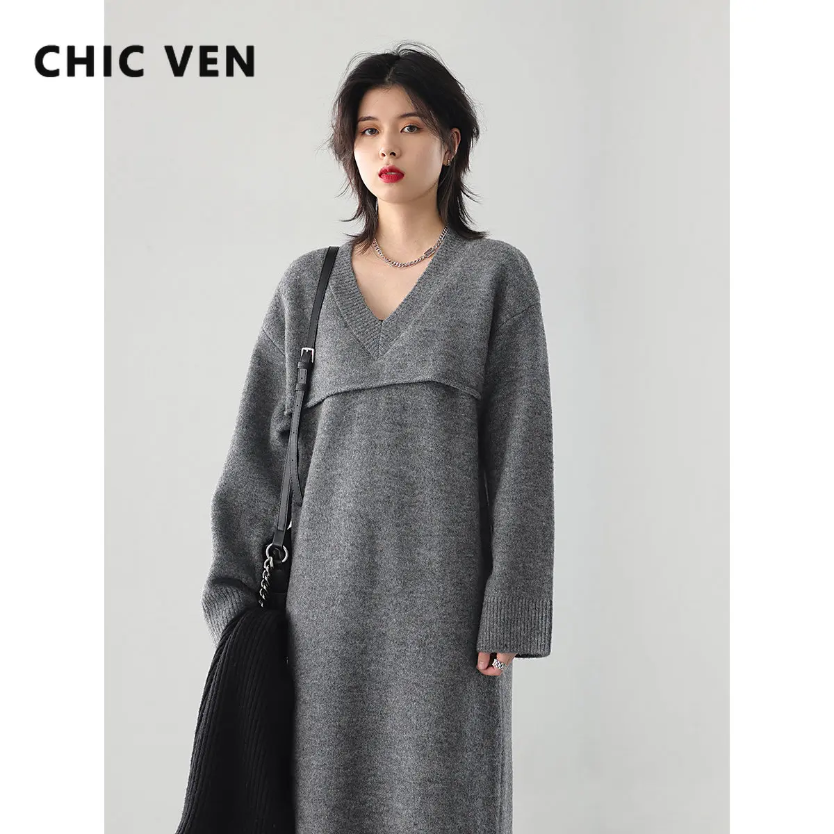 

CHIC VEN Korean Loose Black Solid Casual Minority Fake Two V-neck Woolen Dress Bottomed Long Skirt Autumn Winter 2022