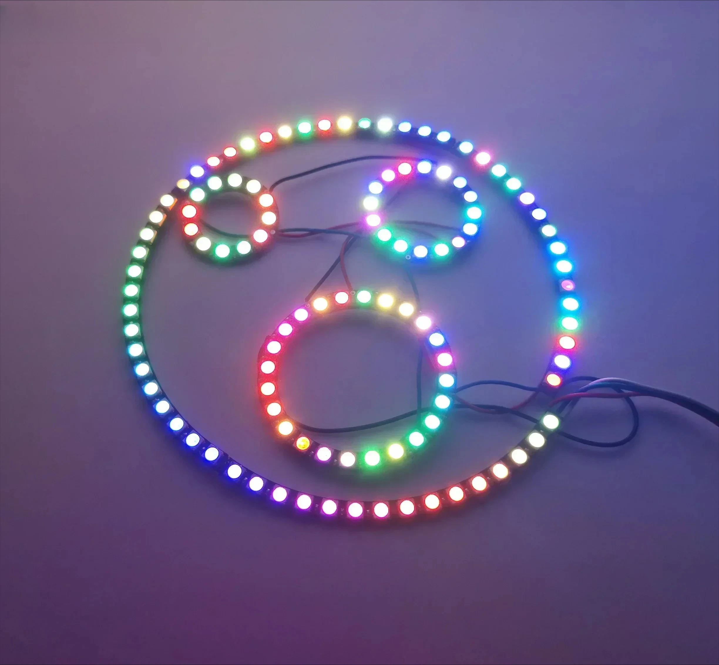 WS2812B 5050 RGB LED Ring 7 / 8 / 12 / 16 / 24 / 60 بت ضوء المصباح مع السائقين المتكاملة WS2812 لـ Arduino Raspberry Pi