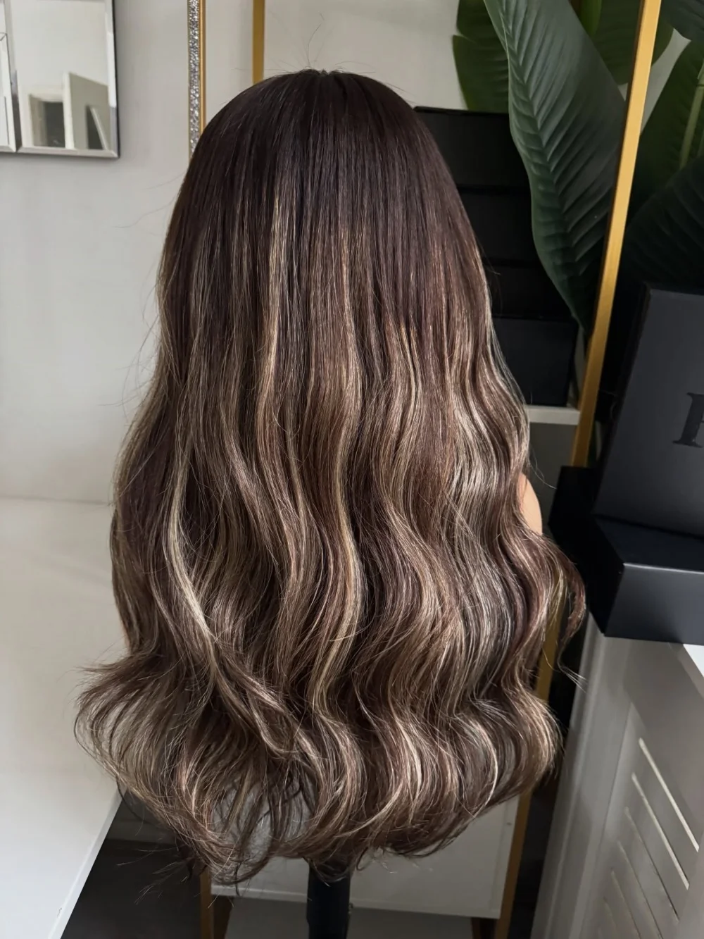 Dark Brunette Hair Wig HD Lace Frontal 13x4 Natural Hairline High Heat Futura Wig with Highlighlights Women Wigs Daily Party Use