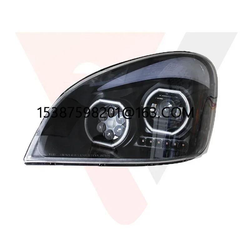 Aftermarket Freightliner Cascadia projection headlight assembly in black-(passenger side) warehouse in california LED lights