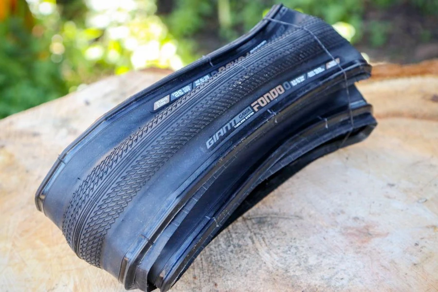 Giant GAVIA FONDO 0 1 Tubeless Tyre Tire Gravel Compatible