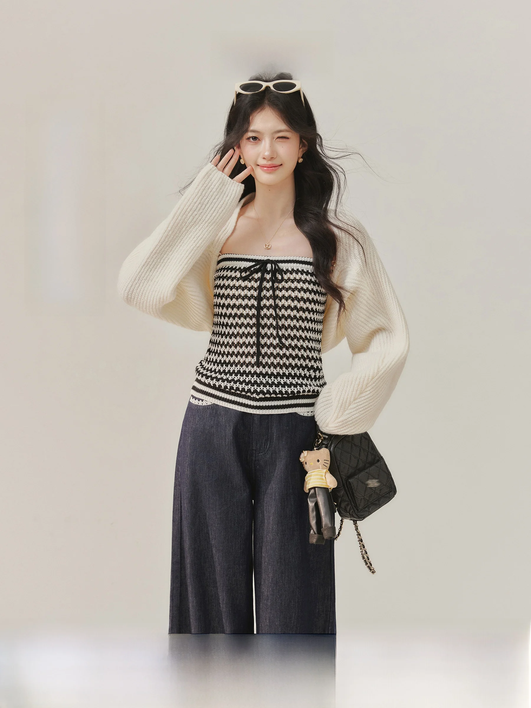 

Романтичный вязаный комплект из кардигана и топа-бюстье в корейском стиле для женщин, весна-осень, модный, сезонный, элегантный