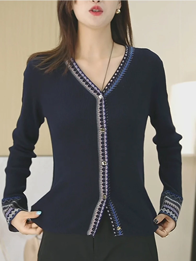 

Slim Fit V-Ne Knitwear Retro Hong Kong Sle Women's Faion Autumn New Design Anti-Aging ort Sve Long Sve Color