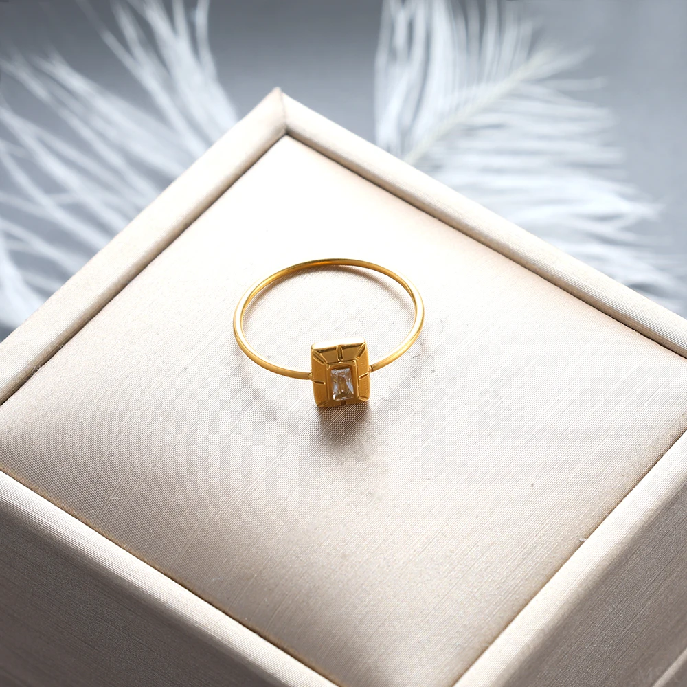 ZMfashion Square Inlaid Zircon Ring for Women Luxury Vintage High Quality Marriage Ring Wedding Party Jewelry Accessories Girls