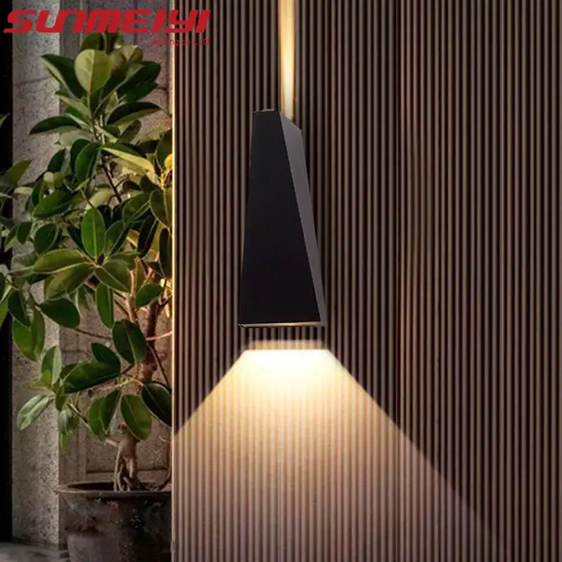 Outdoor Waterproof LED Wall Lamp Modern and Simple Nordic Black Villa Courtyard Garden Corridor Balcony Dual Head Spotlights