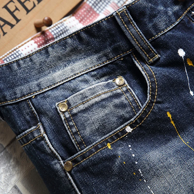 2024 Ripped Shorts Men's Summer Cool Motorcycle Fifth Pants Loose Large Size Denim Fifth Beggar Pants