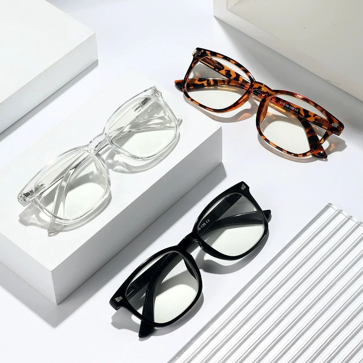 

New square frame casual spring leg small frame anti-blue light reading glasses LD801