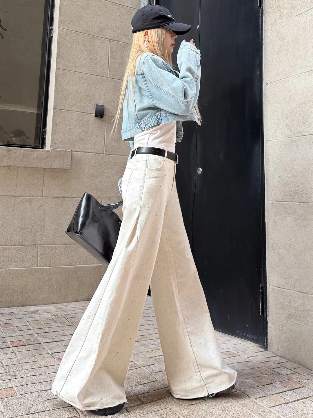 

Повседневные свободные женские джинсы с широкими штанинами, весна 2026, новинка, струящиеся, комфортные, в пол, модные, прямого кроя