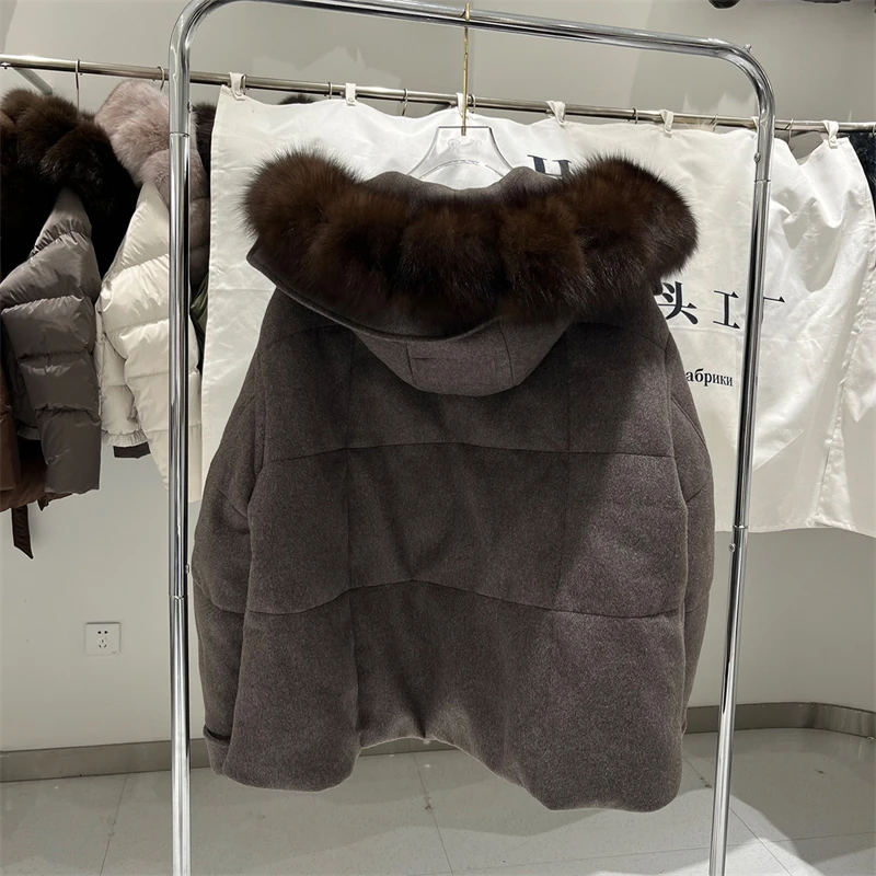 2026 Winter New Luxury Wool Down Jacket with Detachable Fox Fur Collar, High-Quality Short Thickened Warm and Stylish Outerwear view 2
