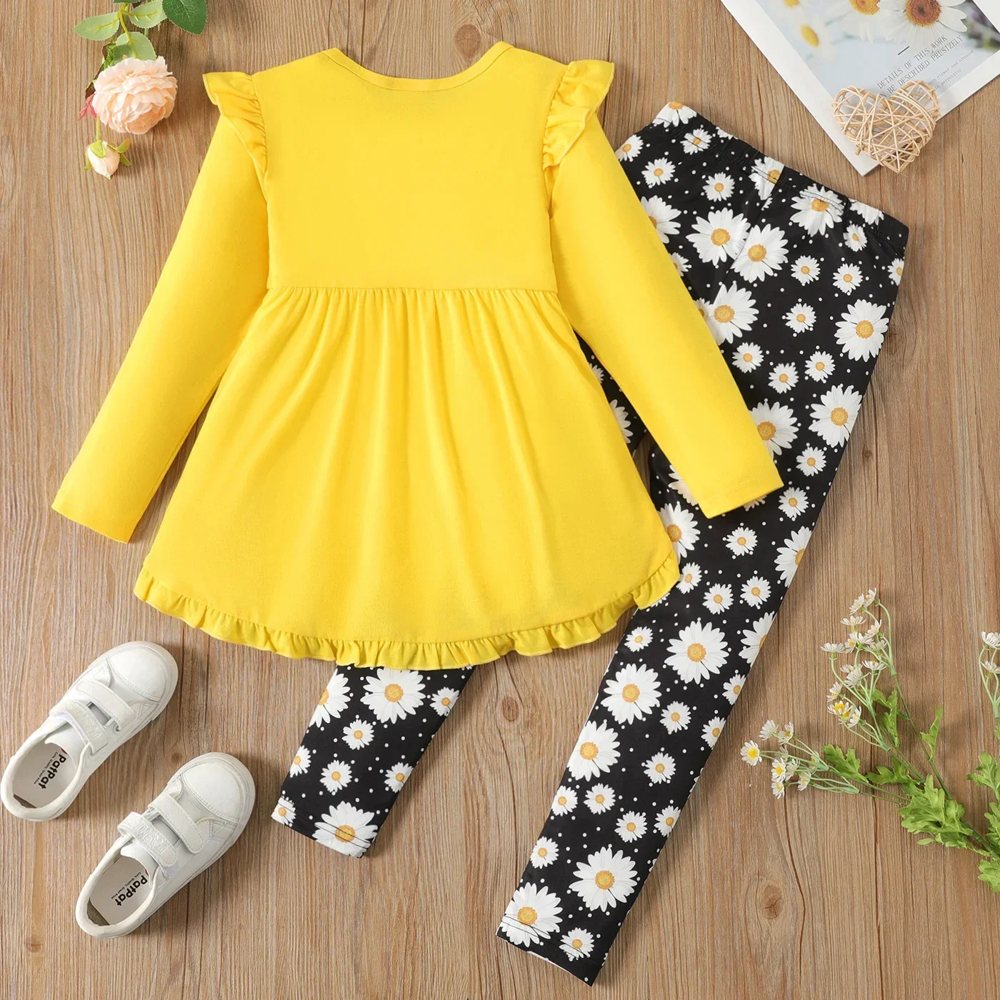 PatPat 2pcs Kid Girl Ruffled Bowknot Design High Low Long-sleeve Tee and Floral Print Leggings Set Daily Wear Basic Style