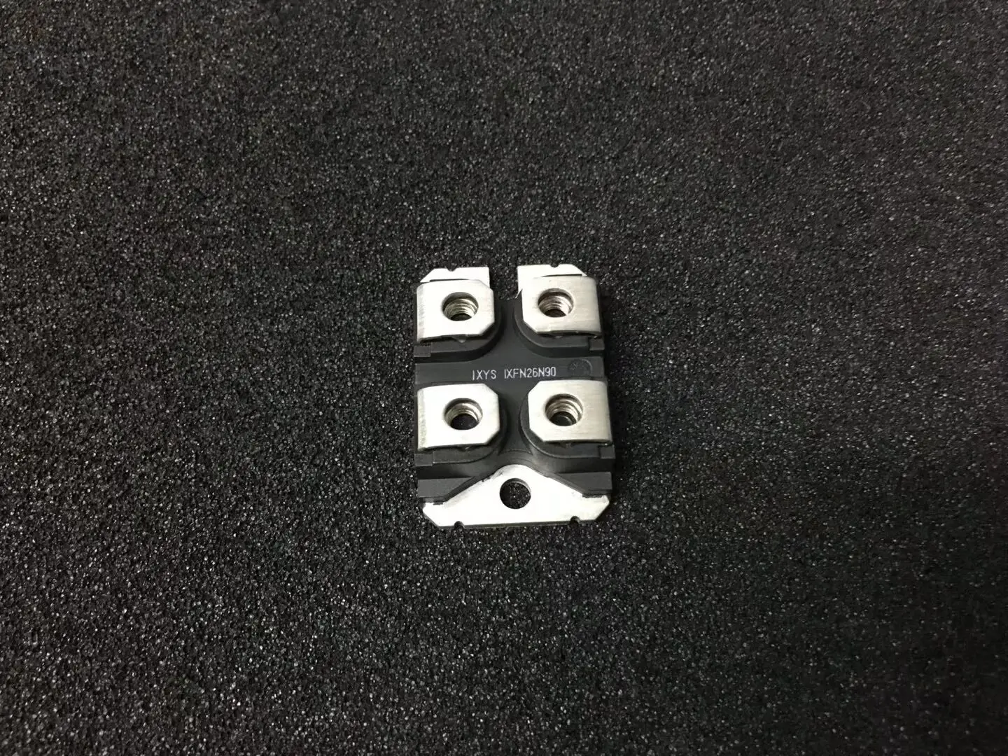 New Original Module IXFN26N90