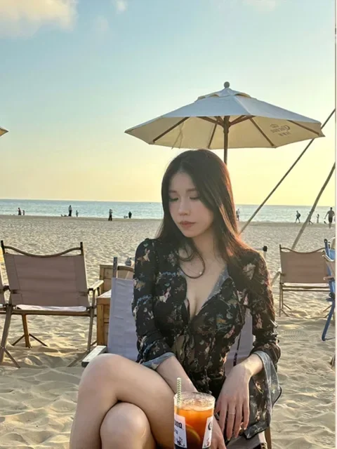 

2025 Blusas Mujer De Moda Print Rabbit Print Blouse Women Fashion Chiffon Long Sleeve Shirts Bandage Irregular See Through Tops