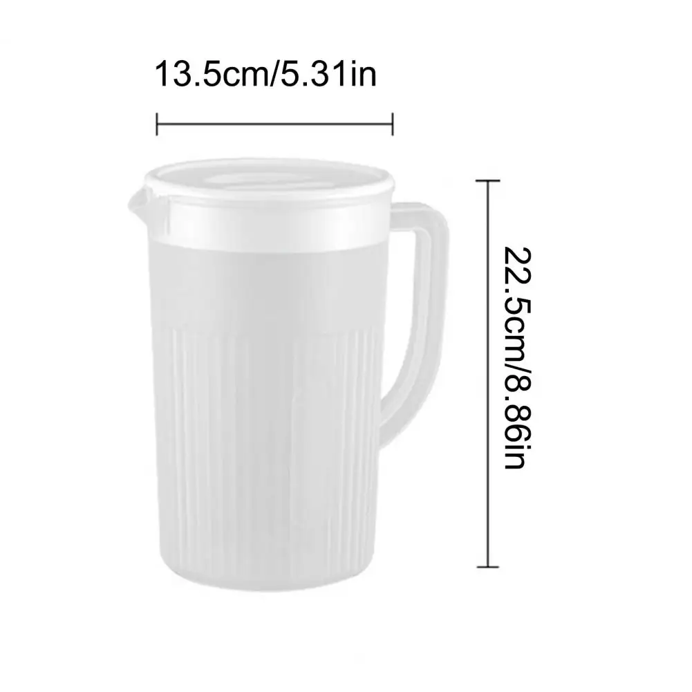 Plastic Water Pitcher With Lid 0.6/0.7 Gallon Cold Drink Dispenser For Juice Iced Tea Lemonade Wide Mouth Handle Storage Pitcher