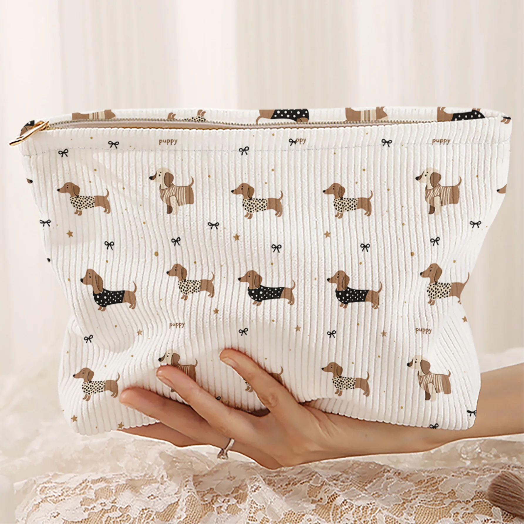 Makeup Bag, Puppy Pattern 2D Print Friendly Corduroy Fabric Wear-Resistant & Wrinkle-Resistant Three-Dimensional Capacity
