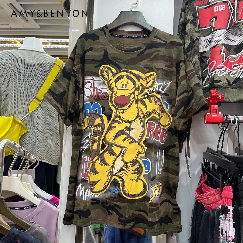 

Корейская модная тенденция 2023, американская повседневная камуфляжная футболка с короткими рукавами и рисунком, свободный уличный тренд, топ, пуловер, футболки для девочек