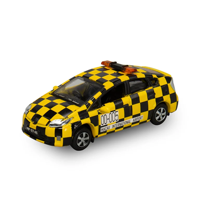 

1:64 Scale Alloy MC12 Prius Macau Airport Yellow Police Car Diecast Miniature Toy Car Simulation Classic Model Souvenir Display
