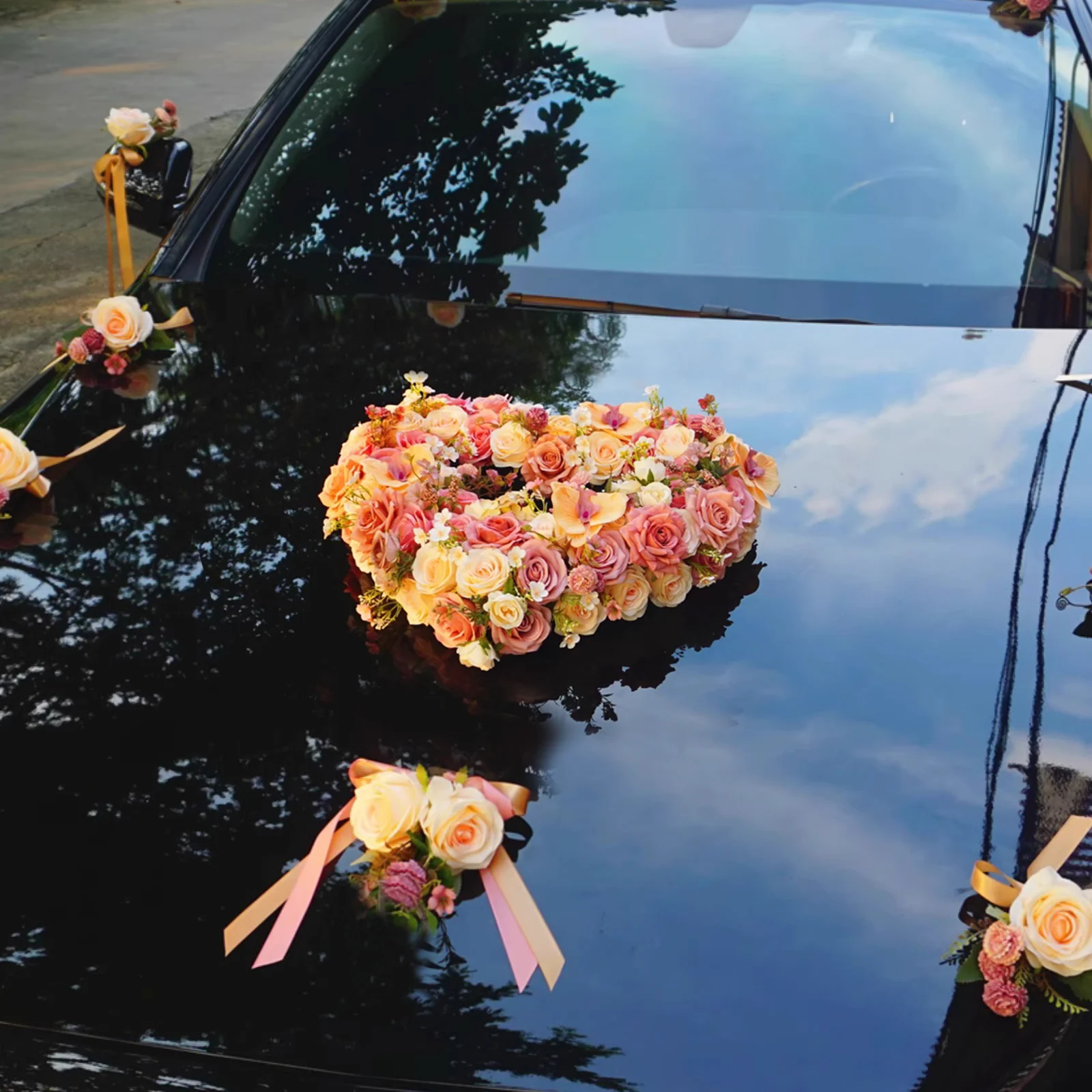 

2pcs Car Front Flower Mud 15# Mini Heart Shape with Suction Cups Wedding Car Decor Floral Foam Disc Leakproof Plastic