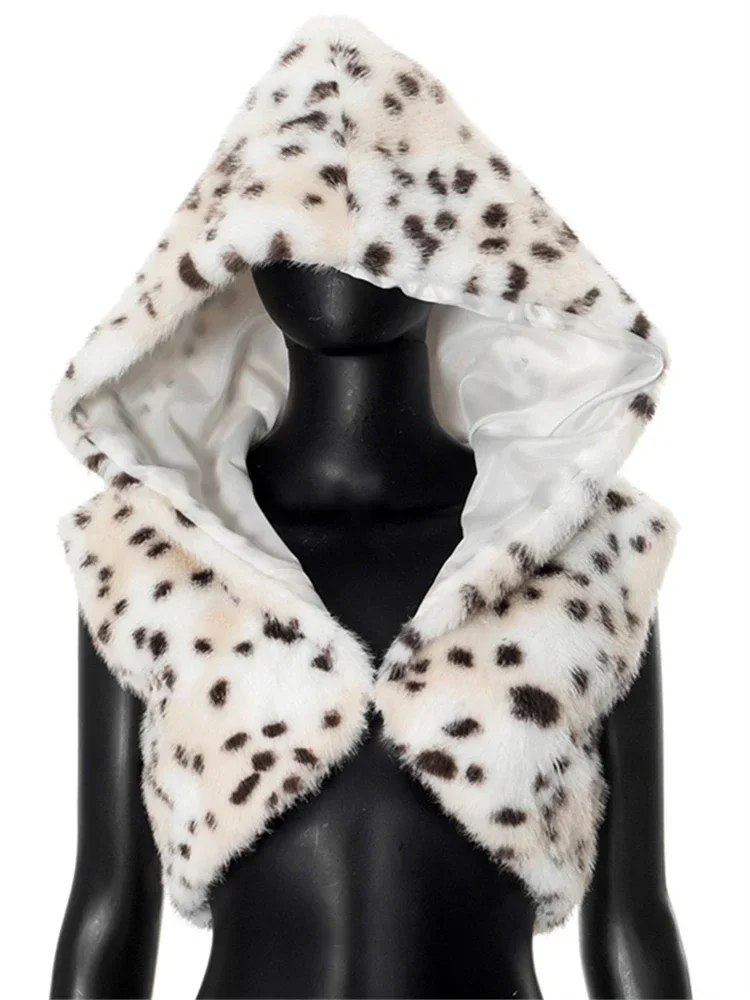 قطيفة ليوبارد مطبوعة مقنعين قطع علوية بدون أكمام ملابس نسائية شتوية بدون أكمام معطف صغير غير رسمي 2024 الشتاء Y2K الزي